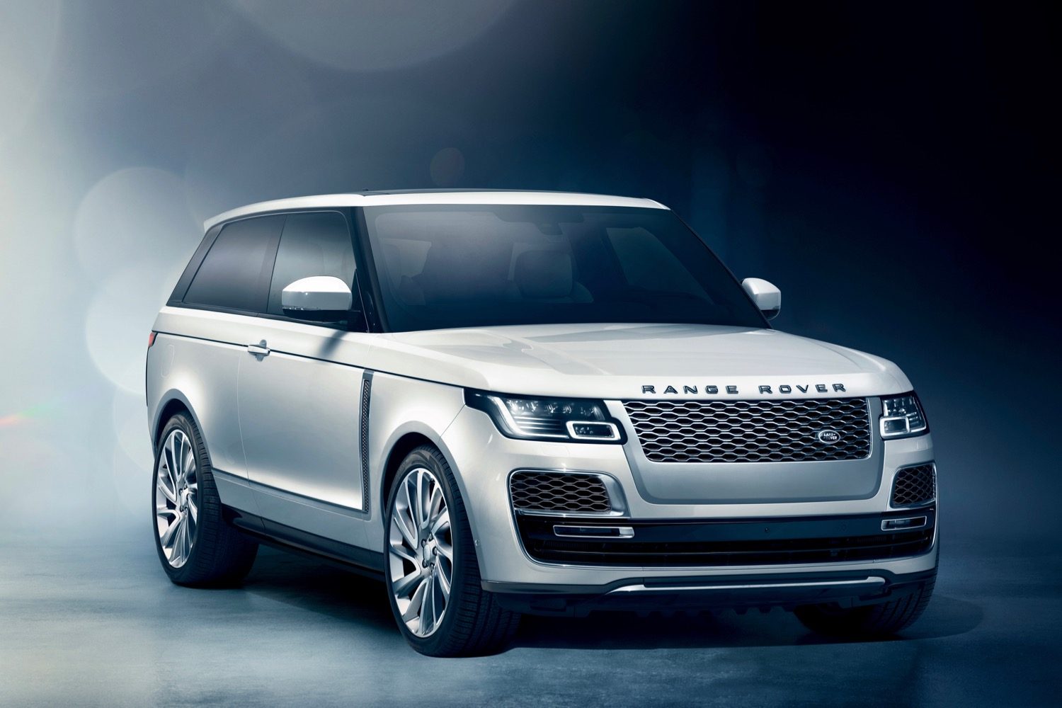 land rover range sv coupe geneva motor show 2018