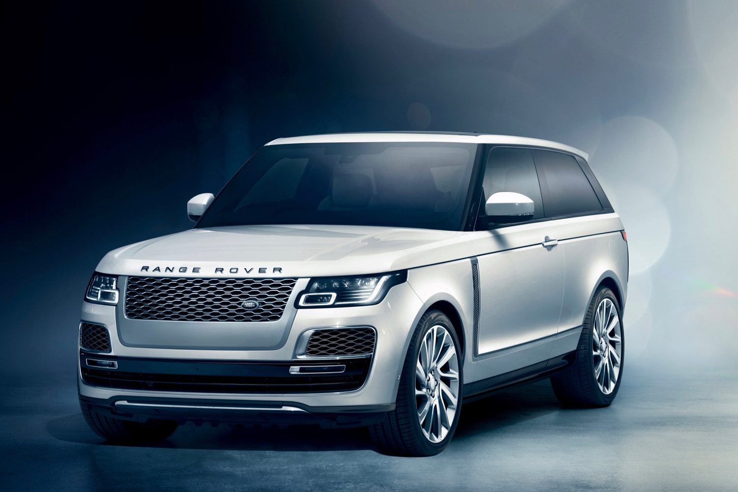 Land Rover Range Rover SV Coupe