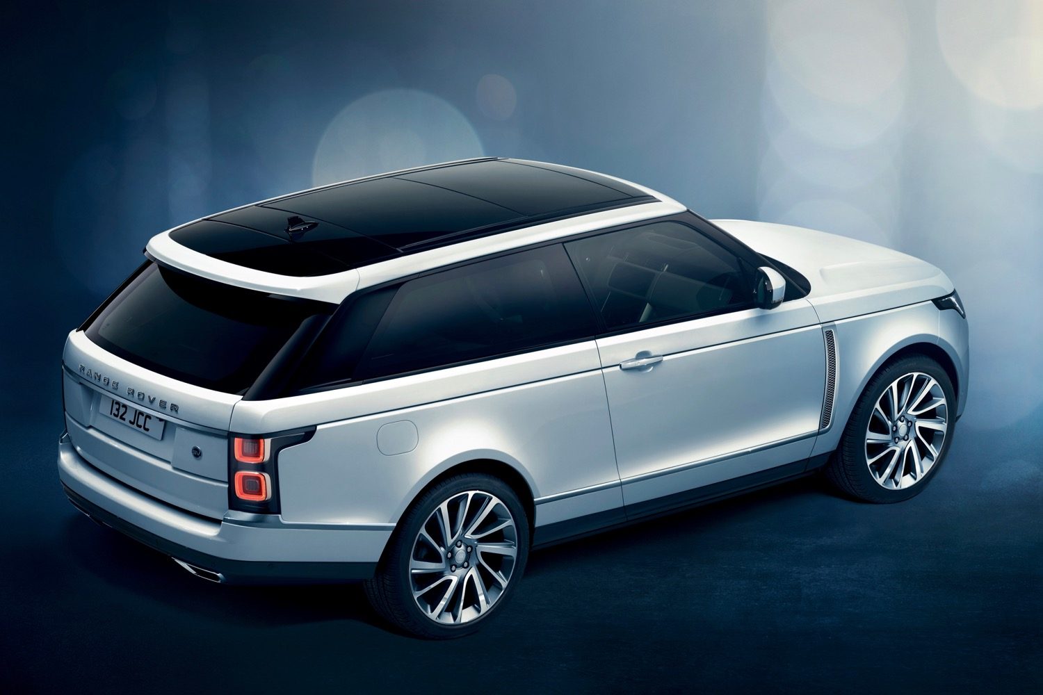 land rover range sv coupe geneva motor show 2018
