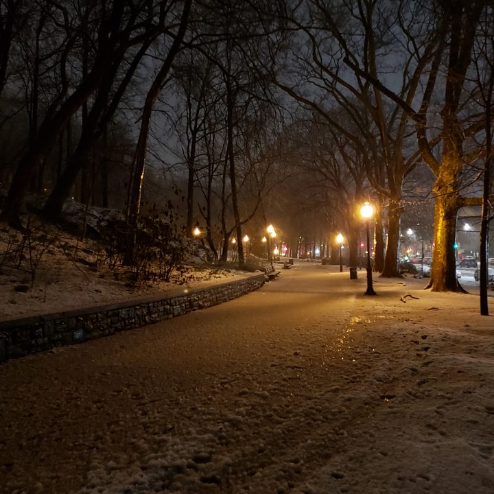 samsung galaxy s9 review snow night