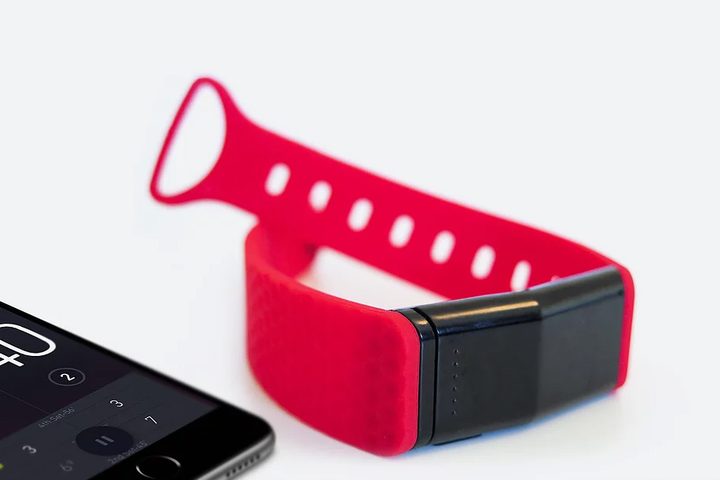smart tennis gear pulse play