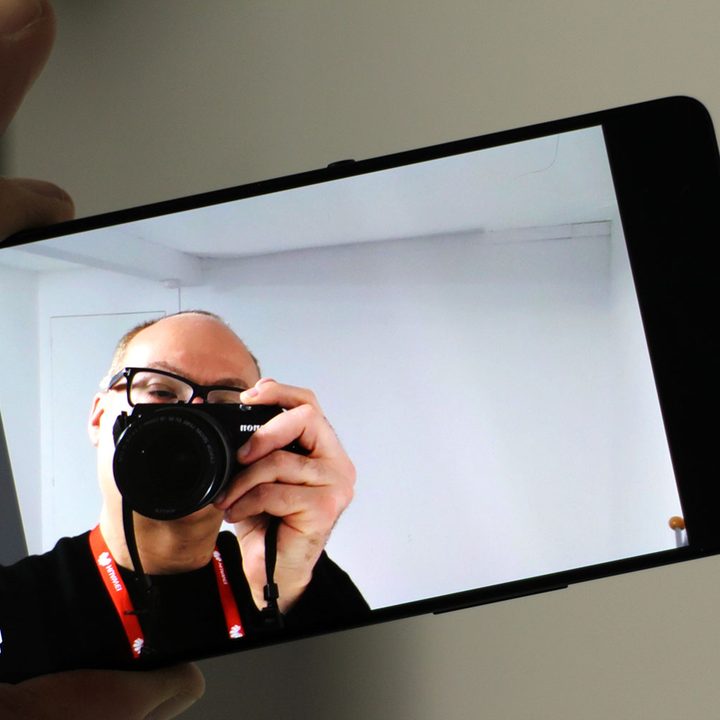 Vivo Apex Review