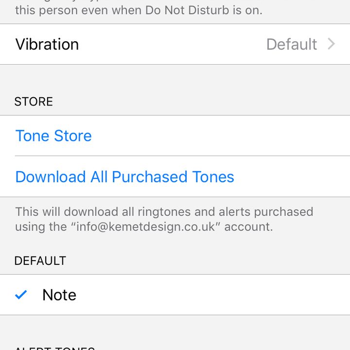 Customize contact ringtone or vibration