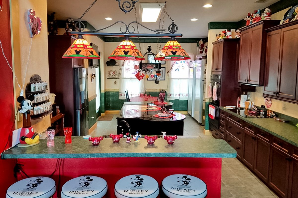 disney themed mansion house gallery 1622