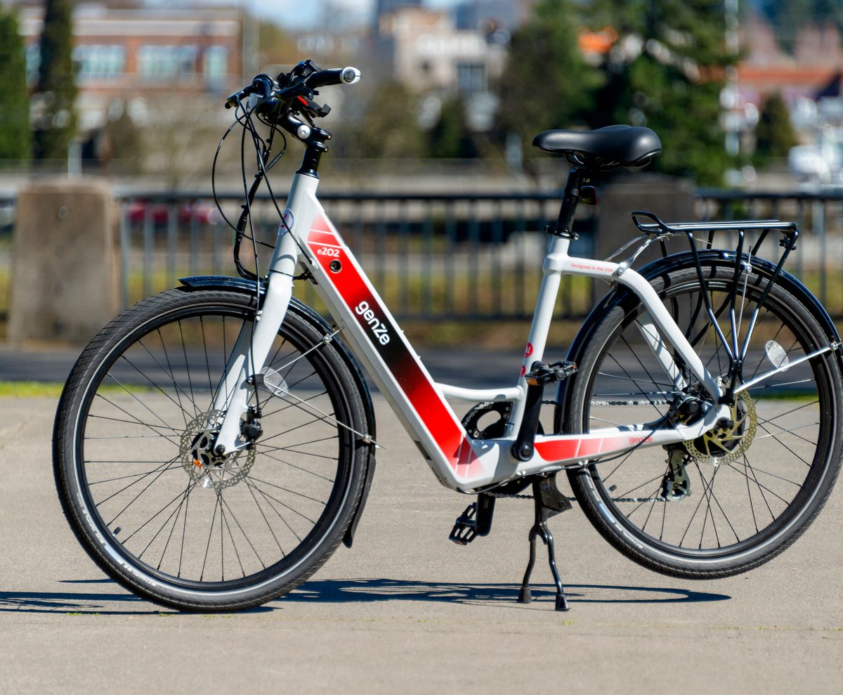 GenZe ebike 200 Series Review | Hero shot of bike on the sidewalk