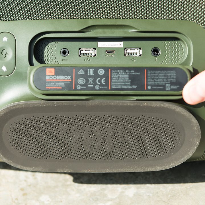 JBL Boombox review