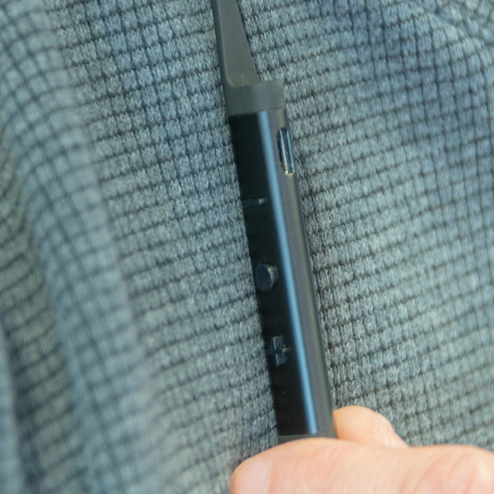 libratone track wireless noise cancelling headphones review earbuds contorls1