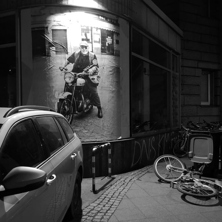 monochrome photography tips p20 pro biker original