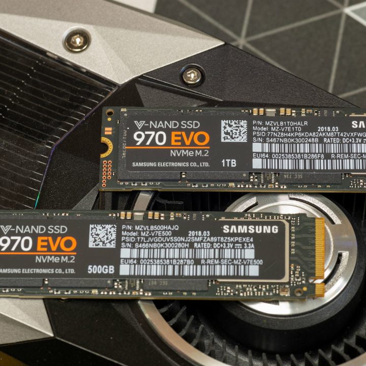 Samsung 970 Evo sticks.