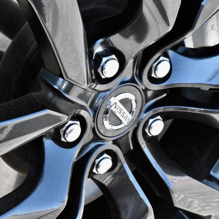 2018 nissan 370z review 37oz wheel