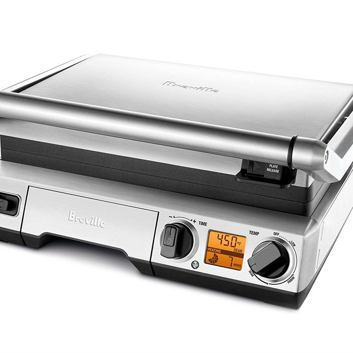 The Breville BGR820XL grill.
