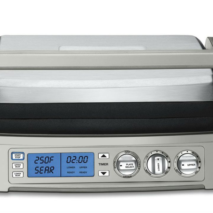 The Cuisinart GR-300WS grill.