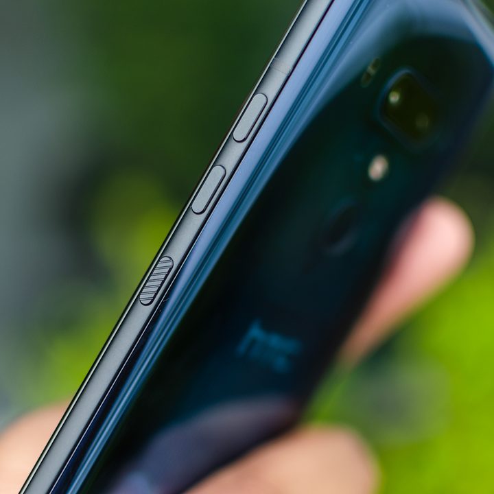HTC U12 Plus Review