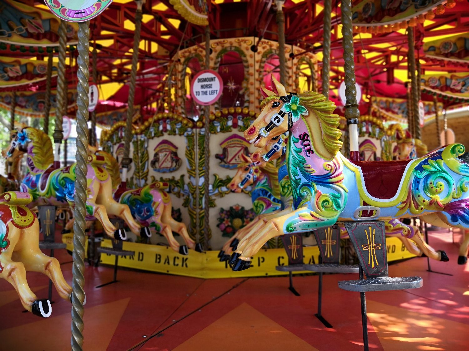 honor 10 review huawei photo sample merry go round