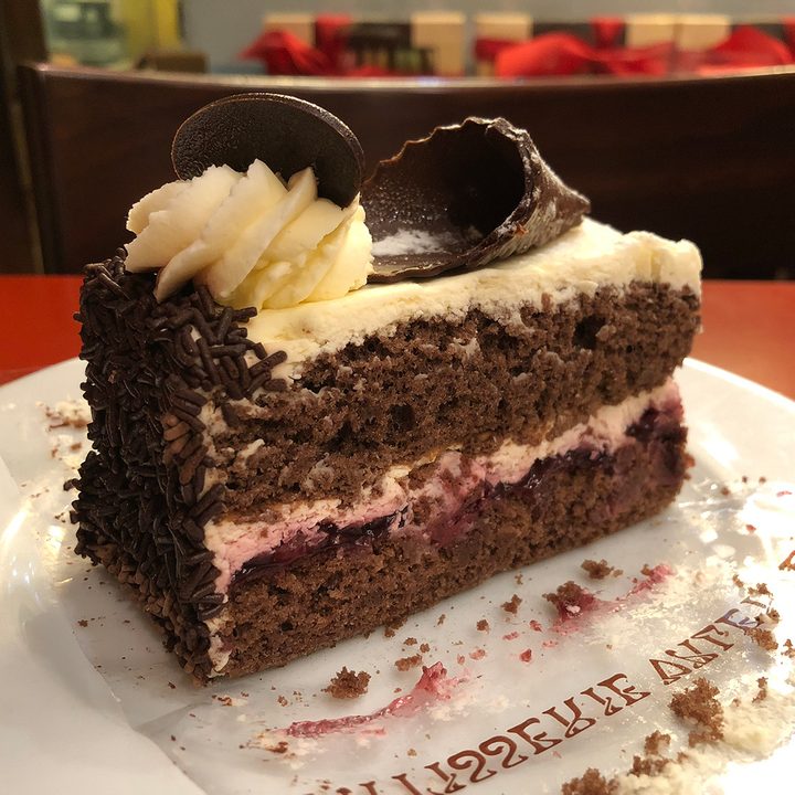 photo shootout p20 pro galaxy s9 iphone x pixel 2 gateaux