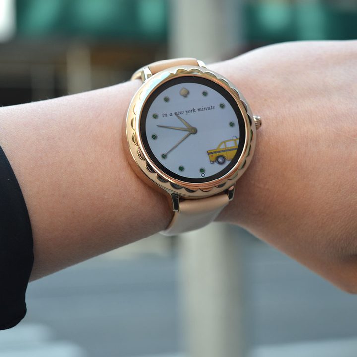 Kate Spade Scallop Touchscreen review