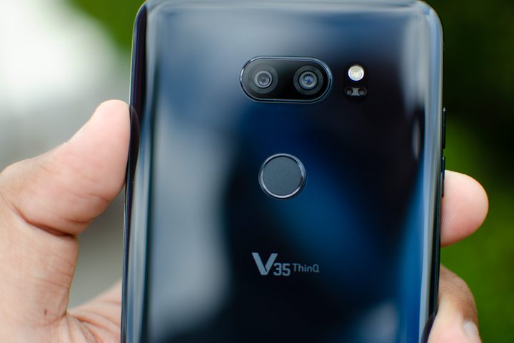 lg v35 thinq dual cameras