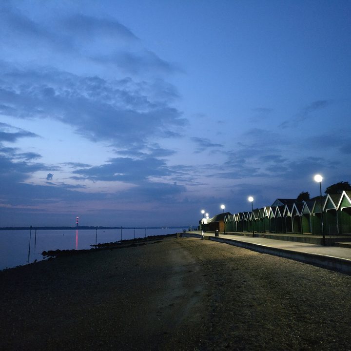 oneplus 6 5t 5 3t camera shootout night huts