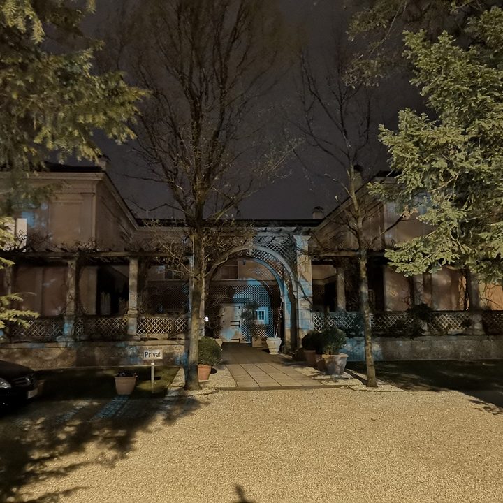 photo shootout p20 pro galaxy s9 iphone x pixel 2 darkness