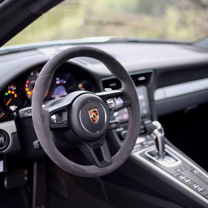 2018 porsche 911 gt3 review interior steering wheel