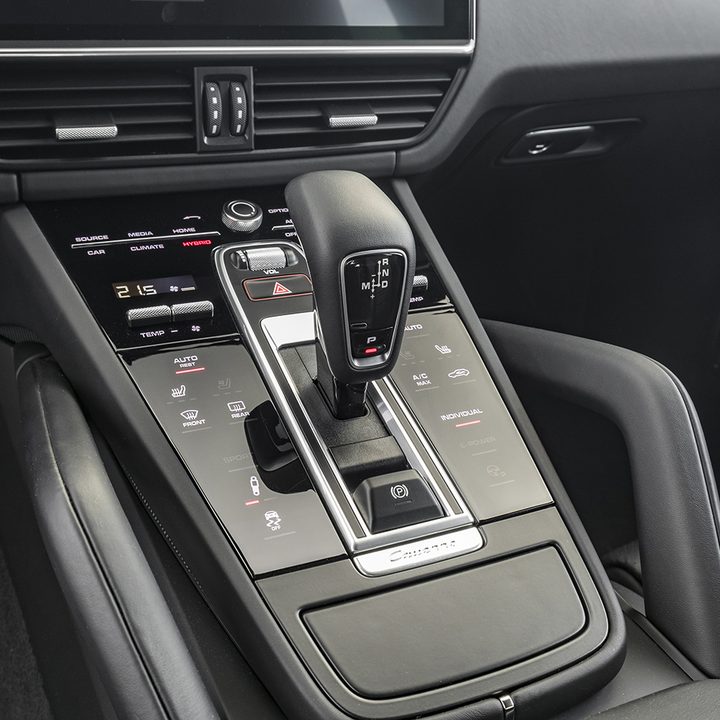 2019 porsche cayenne e hybrid review stick shift