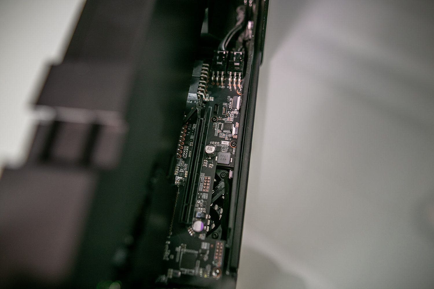 Razor Blade Stealth 2018