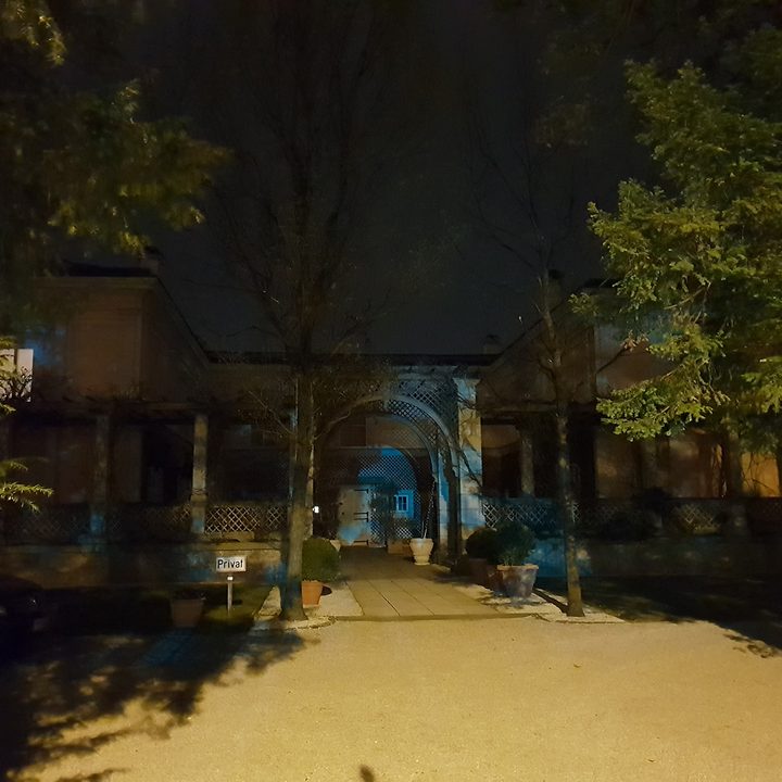 photo shootout p20 pro galaxy s9 iphone x pixel 2 darkness