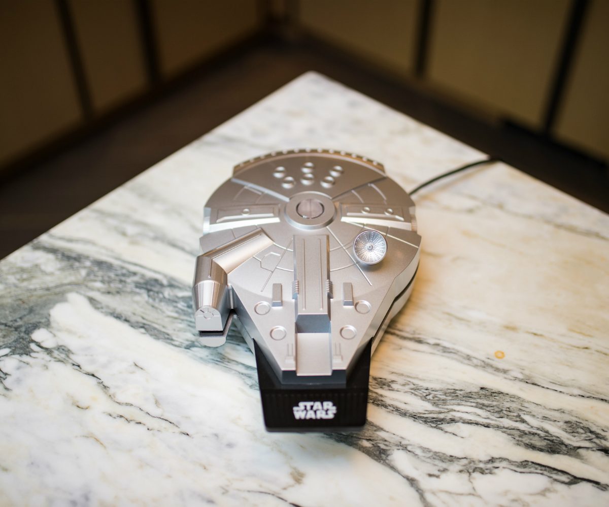 Uncanny Deluxe Millennium Falcon Waffle Maker