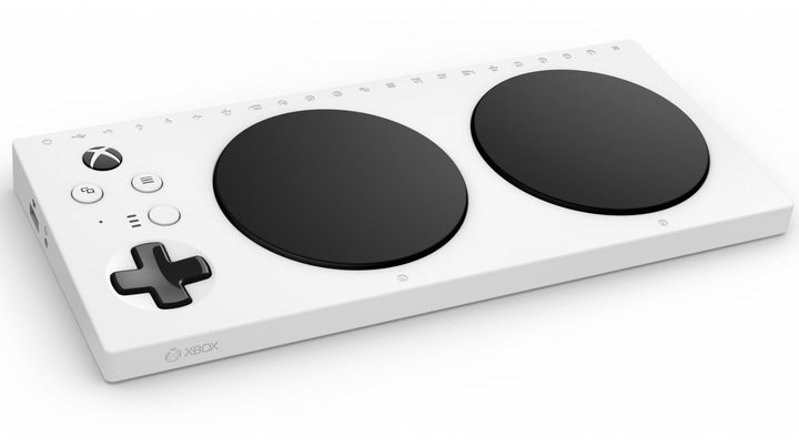 Xbox Adaptive Controller front
