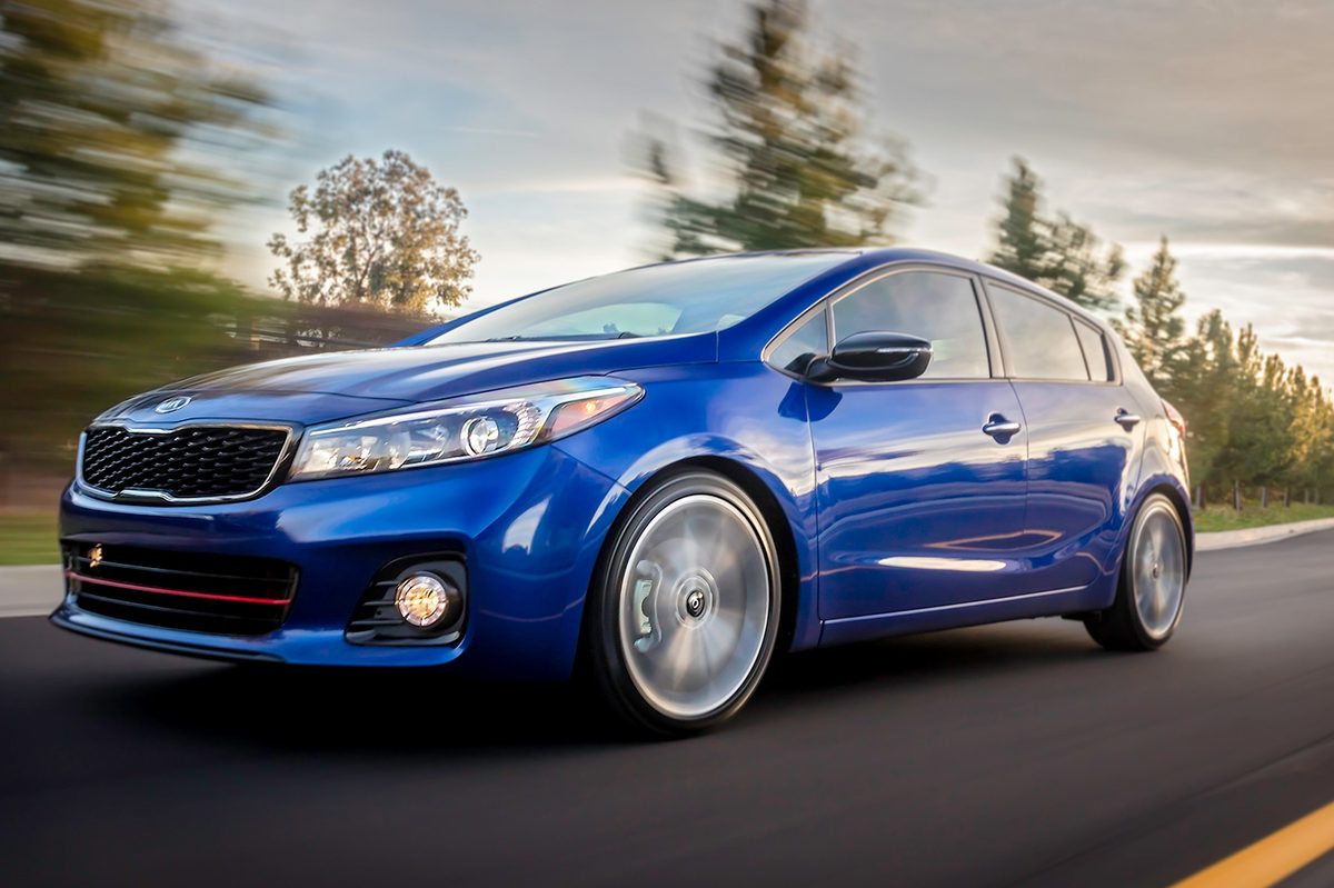 2018 Kia Forte5 SX right close