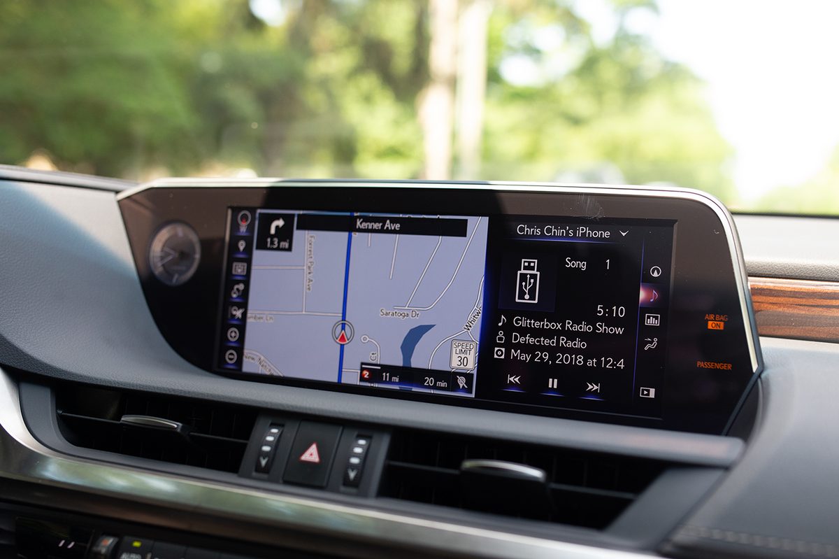 2019 Lexus ES