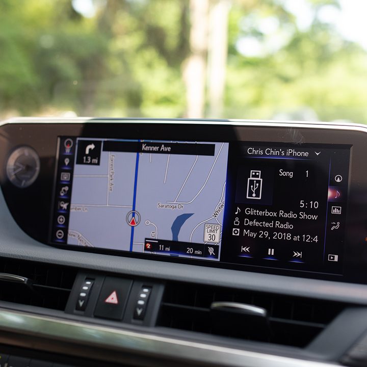 2019 Lexus ES