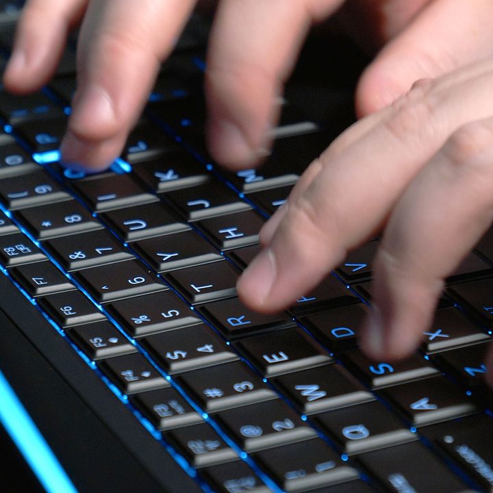 Alienware 17 R5 review