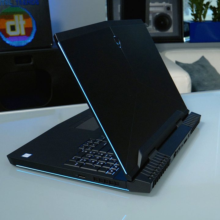 Alienware 17 R5 review