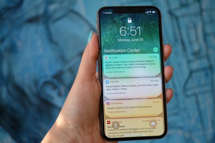 iOS 12