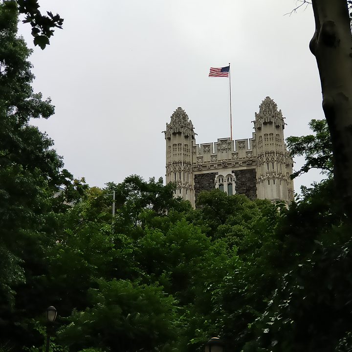 blackberry key2 camera sample 2x zoom flag