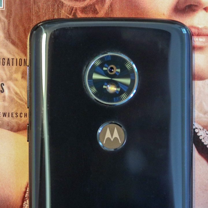 moto g6 play camera lens