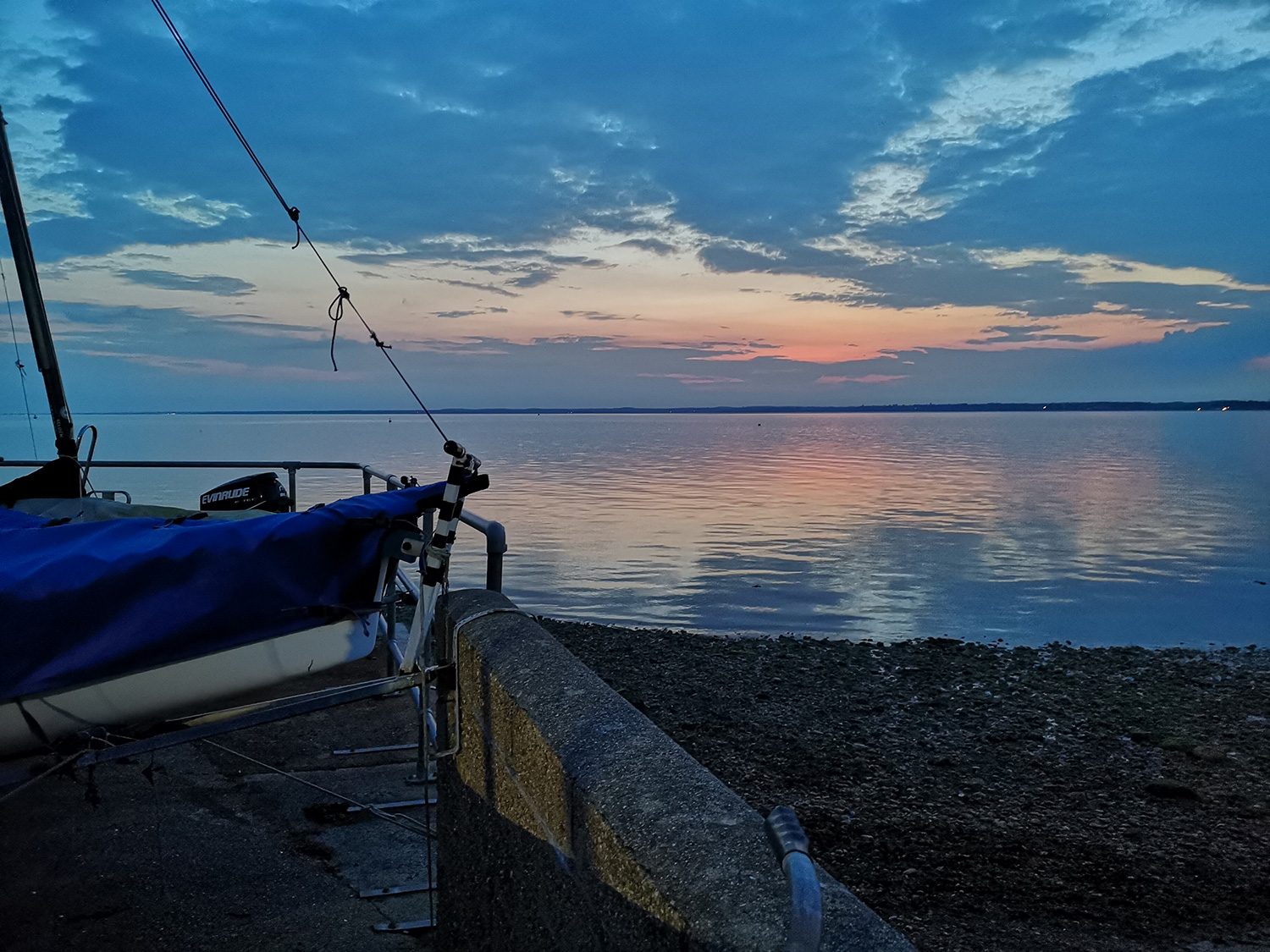 porsche design huawei mate rs camera sample water skyline