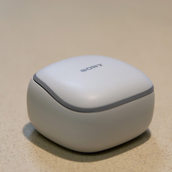 sony wf sp700n review btwleb case