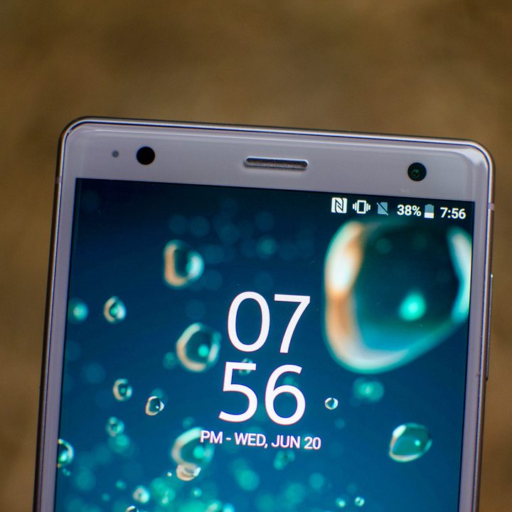 sony xperia xz2 front top half