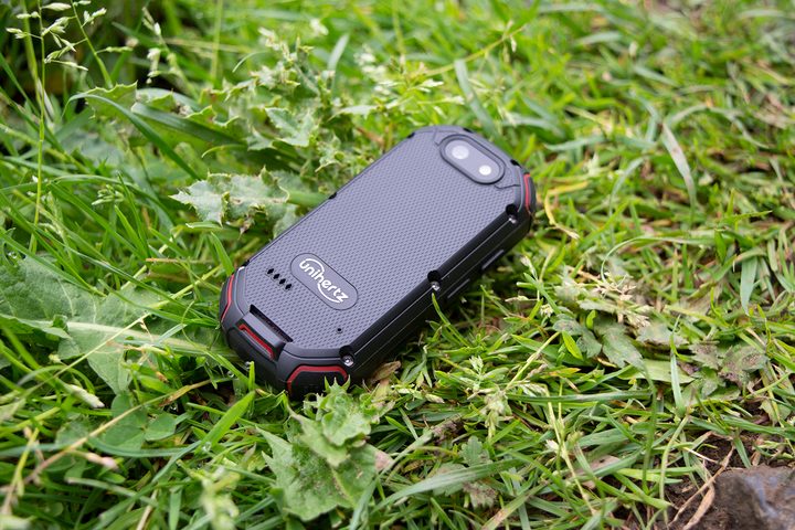 Unihertz Atom Review