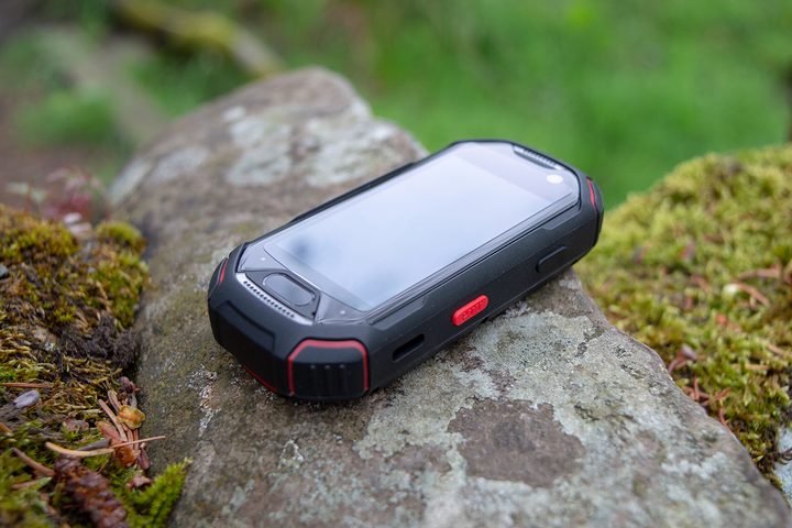 Unihertz Atom Review