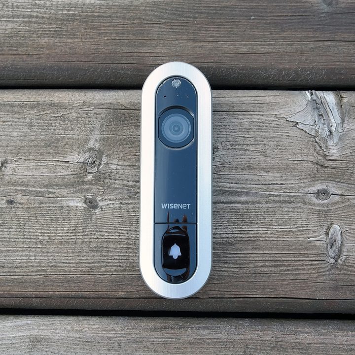 Wisenet Smartcam D1 front