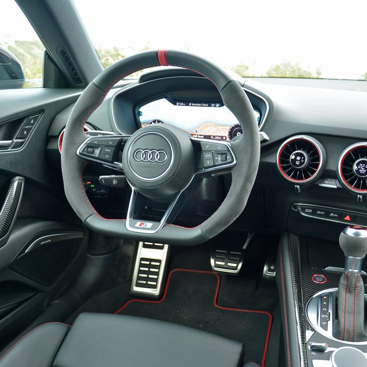 2019-Audi-TTS