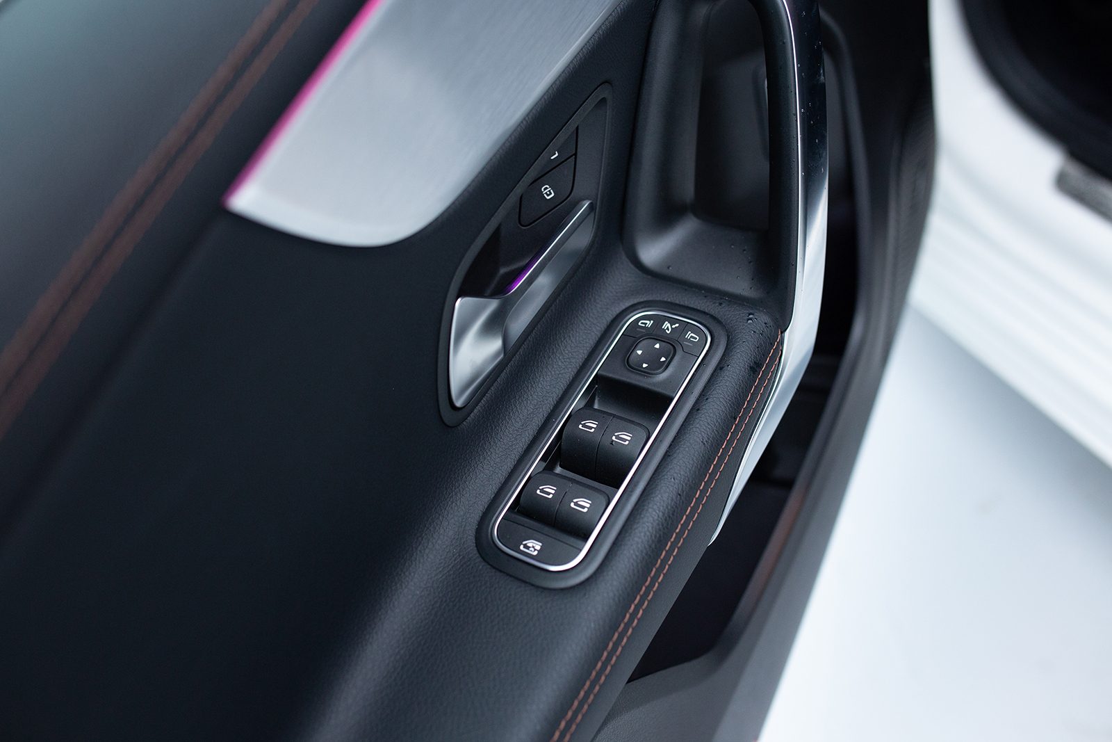 the mercedes benz a class sedan brings stuttgart luxury to masses 2019  12