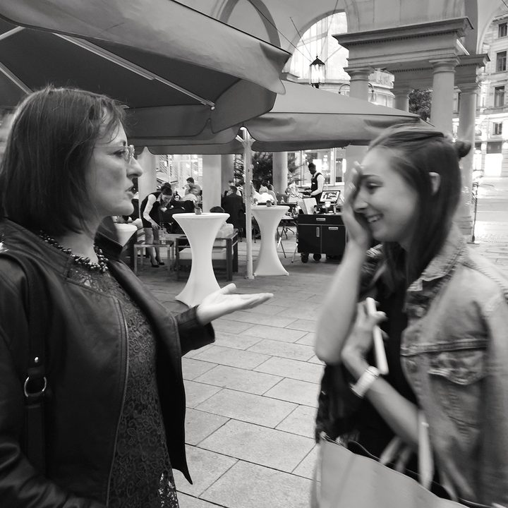 huawei p20 pro leica street photography feature bw conversation