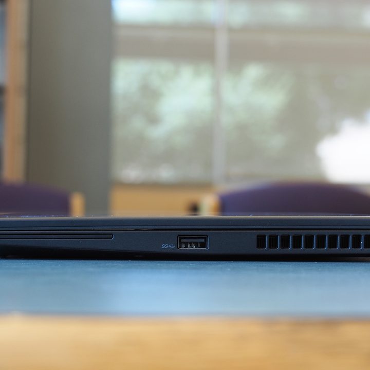 lenovo thinkpad t480s right profile