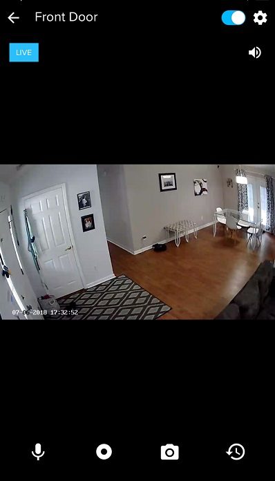 momentum cori hd review camera live feed page screenshot