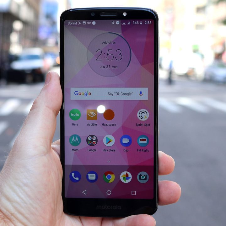 Moto E5 Plus review
