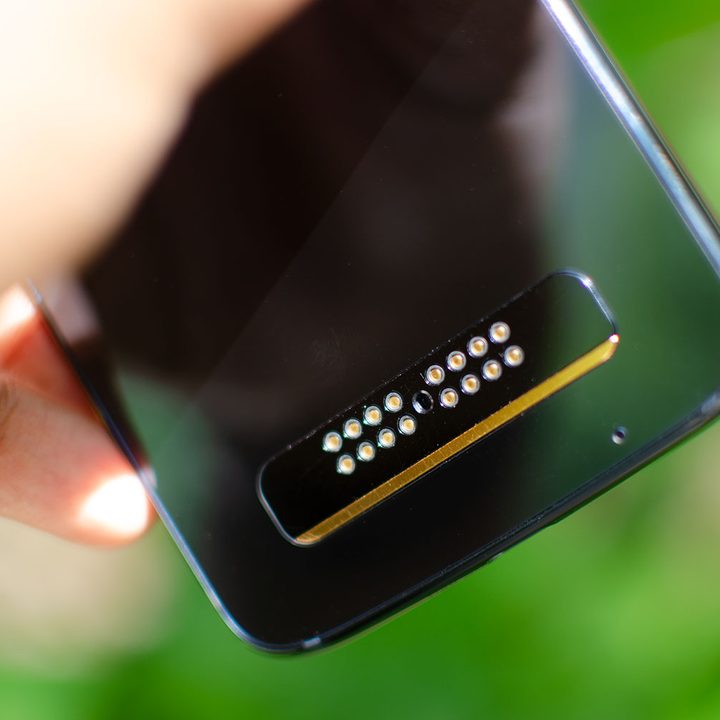 moto z3 play mod pins